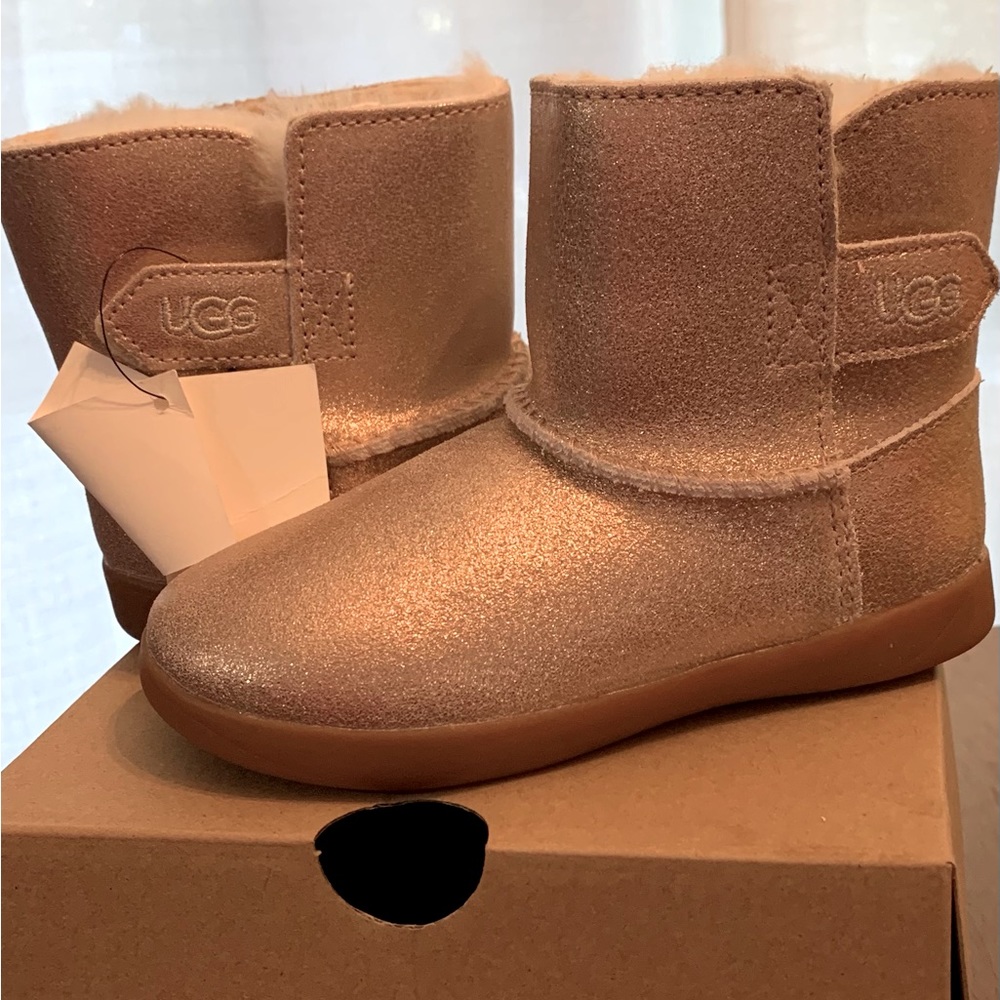 Ugg Keegan metallic glitter rose gold 9T